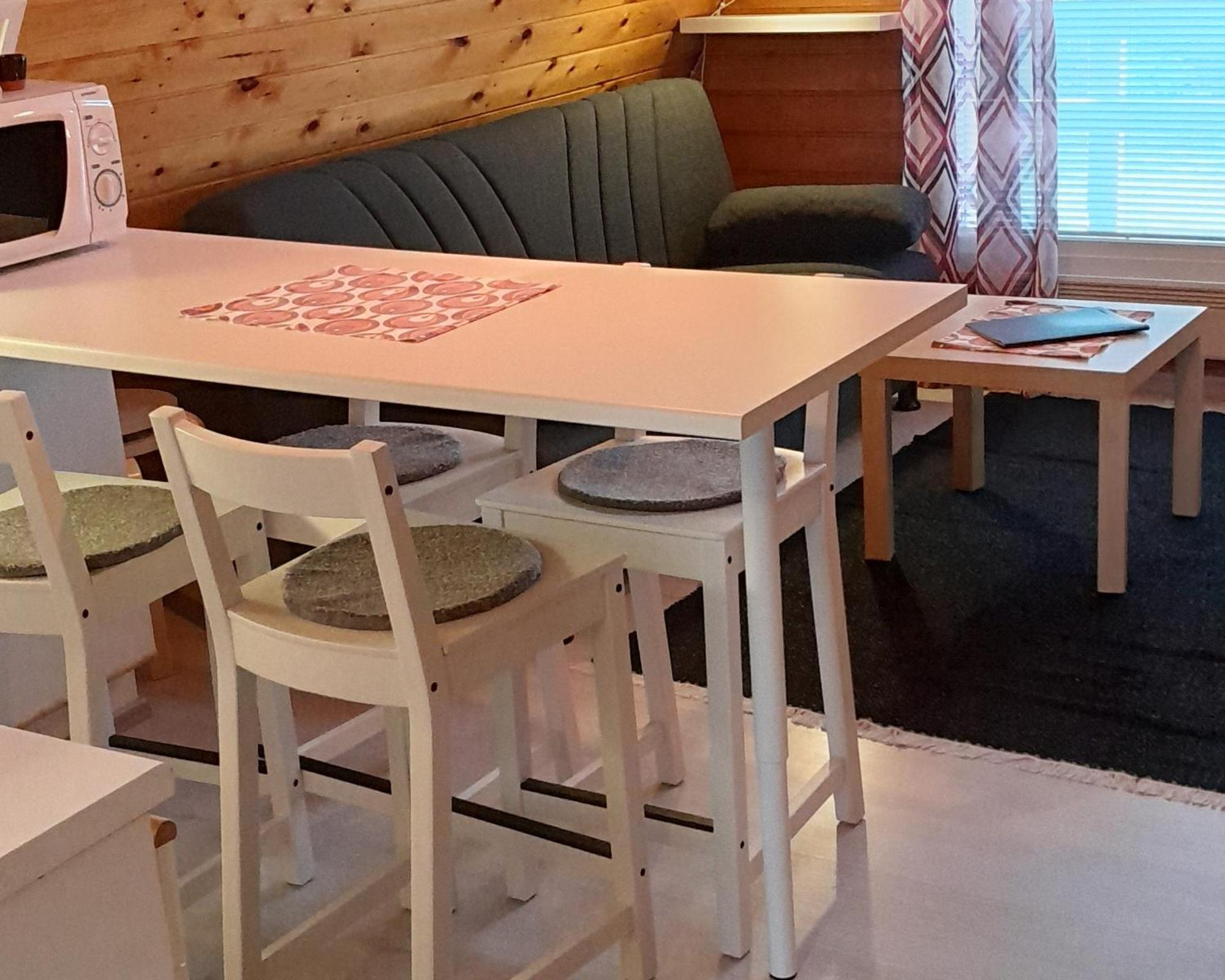 Ylitornio Karemajat Cottage Resort מראה חיצוני תמונה